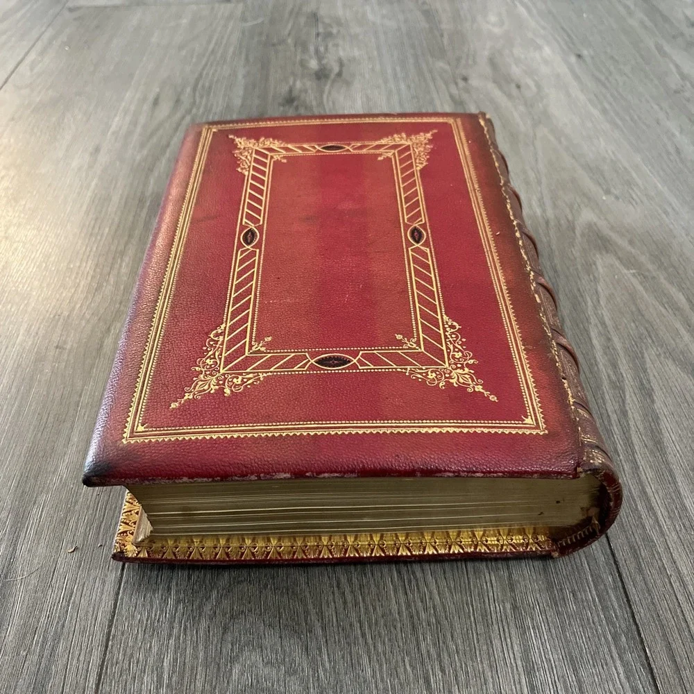 Shakespeare Works Vol 1 Staunton Leather 1866 Ed